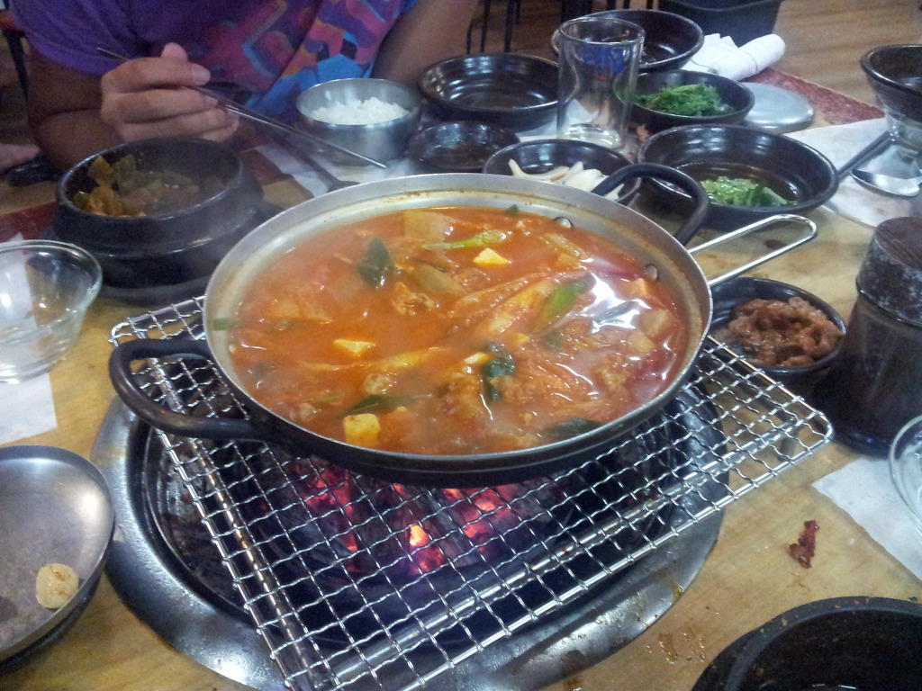 명동돼지한마리 이미지