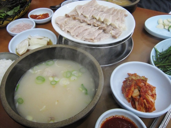 부산돼지국밥 이미지
