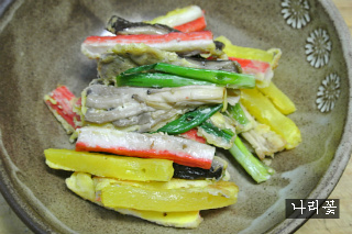 꼬다리김밥 이미지