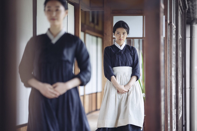박찬욱 감독 신작 하정우,김민희,김태리,조진웅 주연 아가씨 스틸 이미지 | 인스티즈
