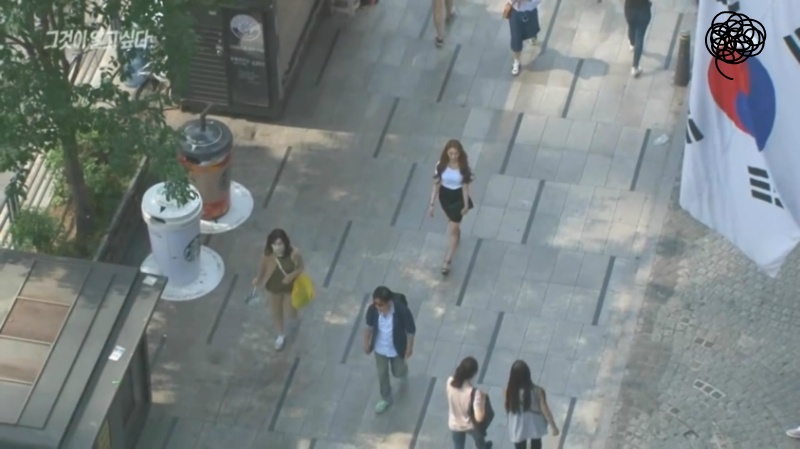 [그것이알고싶다] 20대 여성이 혼자 길을 걸을때 생기는 일.jpg (그알 실험) | 인스티즈