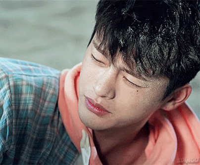 [쇼핑왕루이] 어른들을 위한 동화같은 눈물나게 순수한 남여주의 관계.jpgif (노네 이러는거 다 사랑인거야.../데이터주의) | 인스티즈
