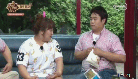 방송중에 막 던지는 문세윤의 인생 드립.gif | 인스티즈