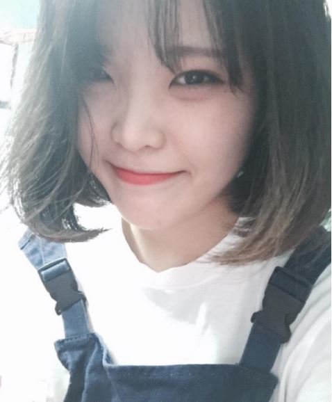 역대급 아이유 닮았다는 사진작가ㄷㄷㄷㄷ | 인스티즈