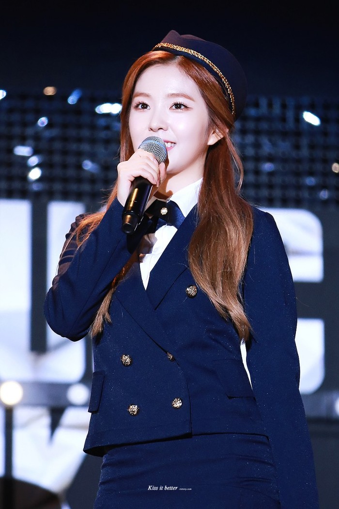 제복 입은 아이린.jpg | 인스티즈