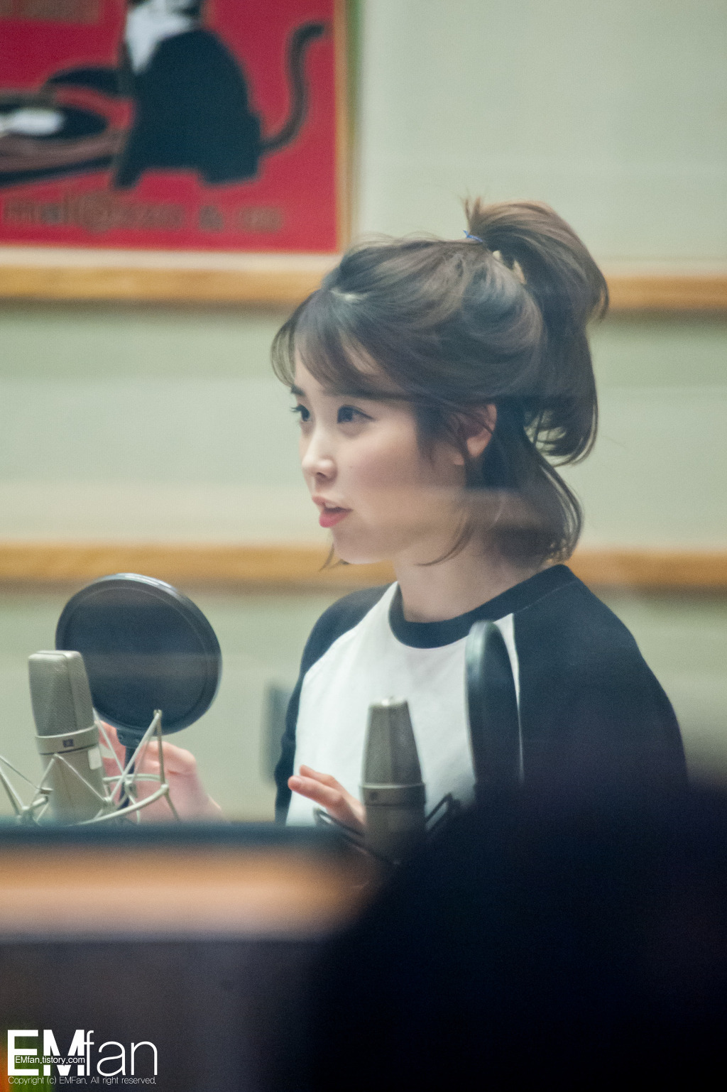 반묶음 아이유.jpgif | 인스티즈