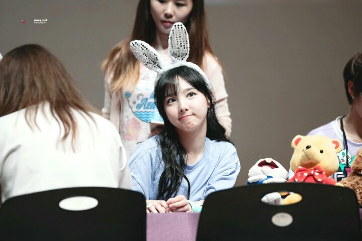 [트와이스] 진짜 토끼 같은 나연이 | 인스티즈