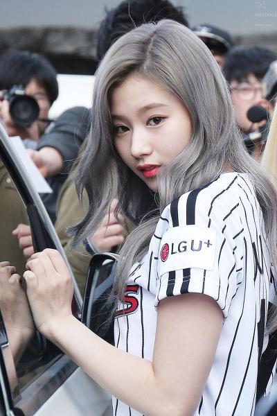 트와이스 사나 | 인스티즈