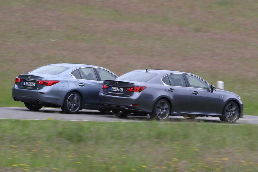 인피니티 Q50 하이브리드 vs 렉서스 GS 450h | 인스티즈