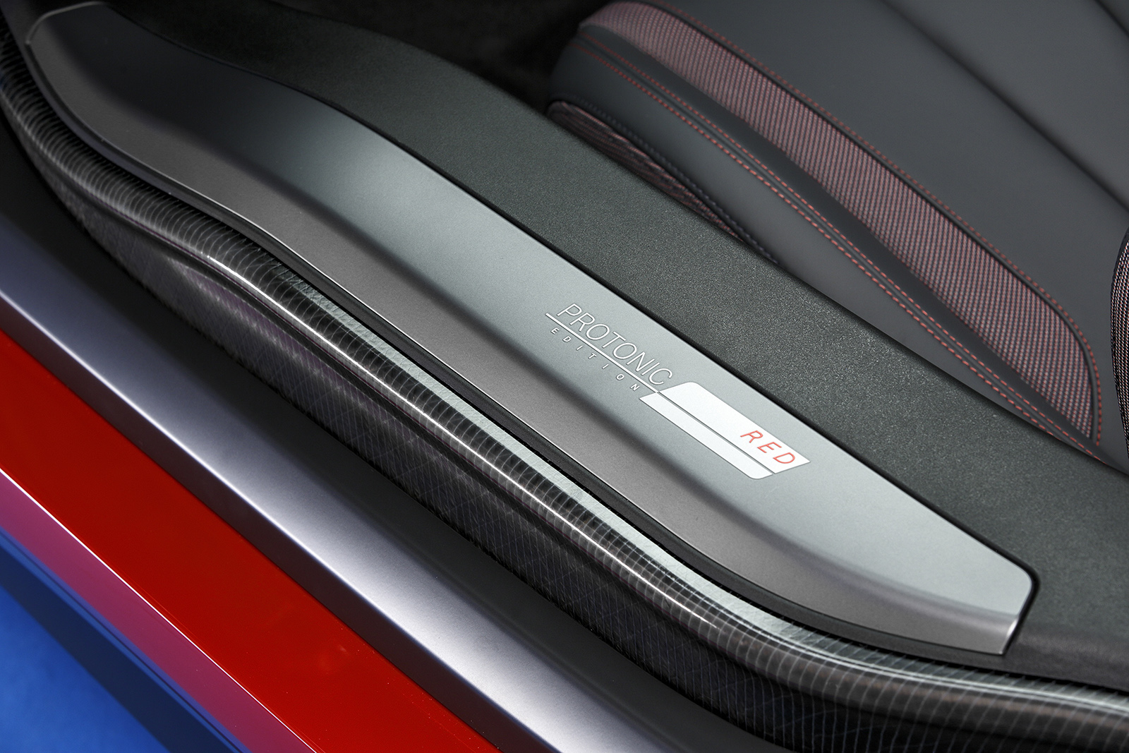 BMW i8 Protonic Red Edition | 인스티즈