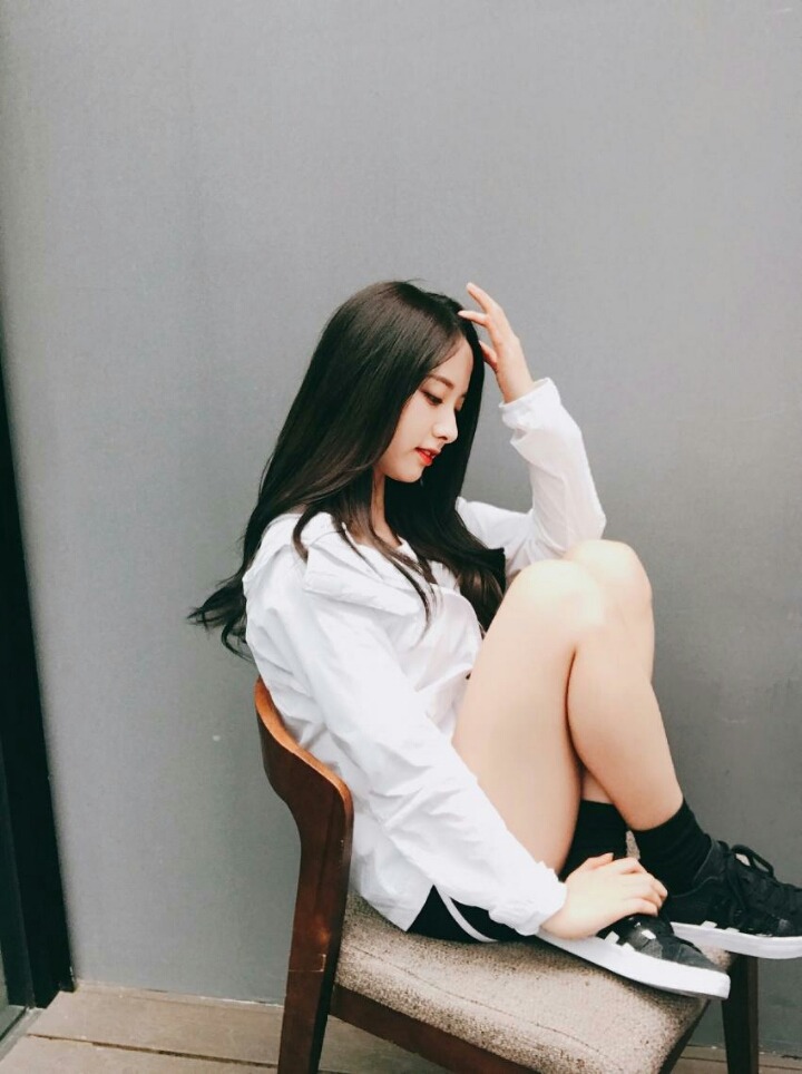 분위기있는 우주소녀 보나 | 인스티즈