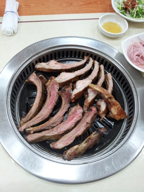 참돼지깡통구이 이미지