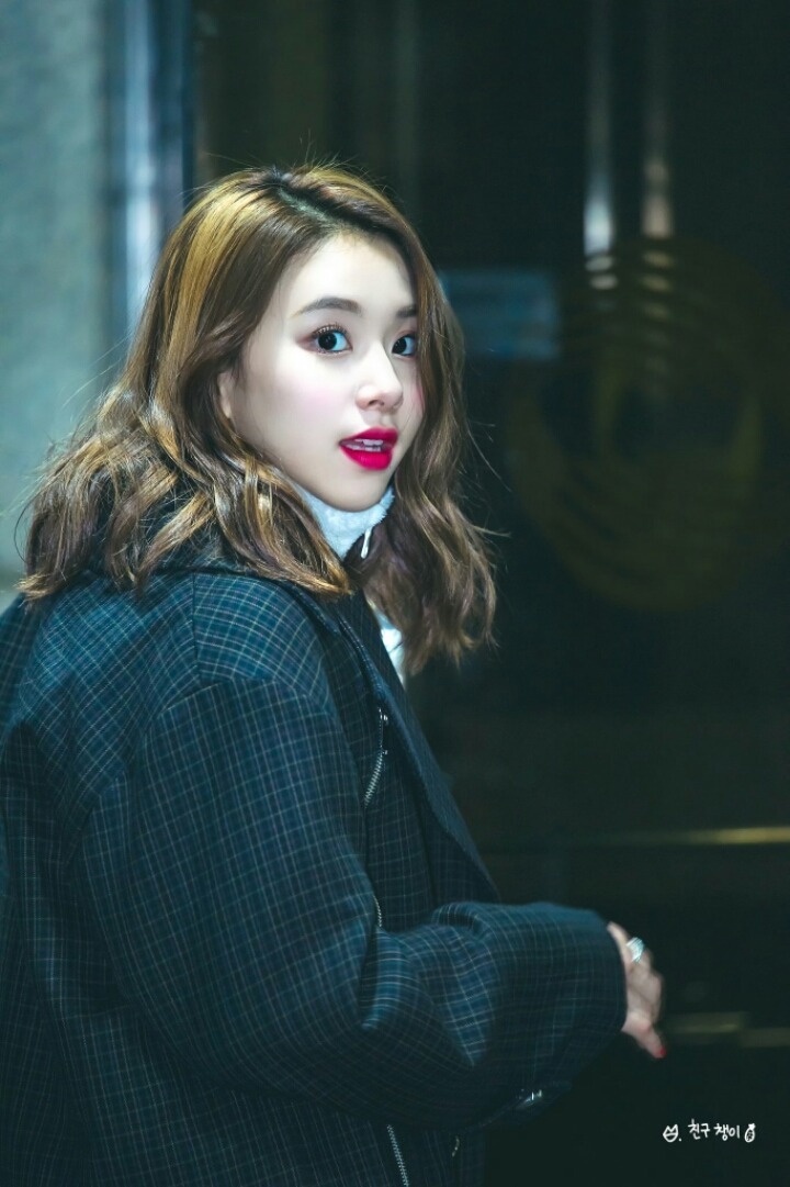 이제 고3이된 99년생 여자연예인들 | 인스티즈