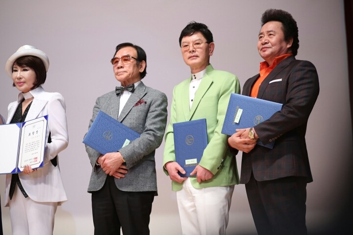 정일회관 이미지