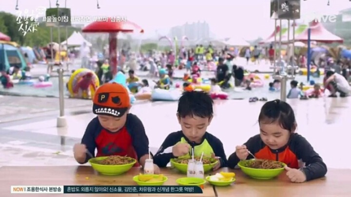 이게 뭔가 싶지만 계속보게 되는 먹방 | 인스티즈