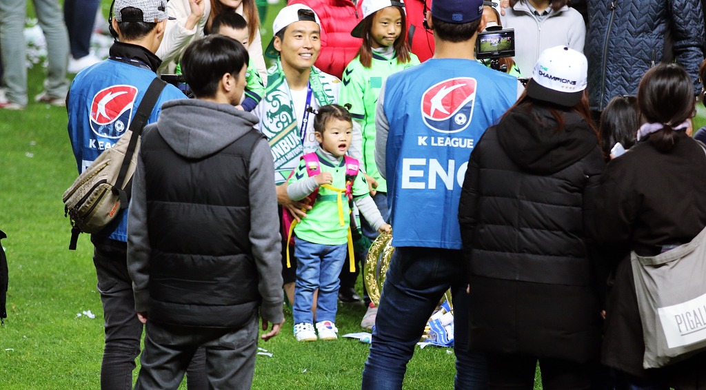 20151121 전북현대모터스 vs 성남FC 직관사진입니다.(2) *우승세레모니* | 인스티즈