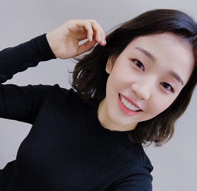 전형적인 미인상은 아니지만 과에서 인기 많은 여대생 스타일 | 인스티즈