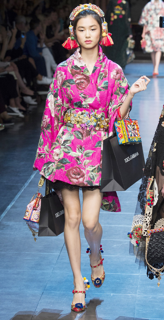 컨셉깡패 : 모스키노 vs 돌체앤 가바나 여시들의 취향은? | 인스티즈