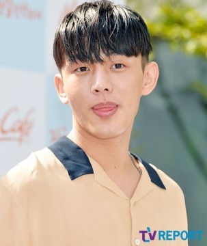군대 아직 안간 86년생 남자 연예인 2명 | 인스티즈