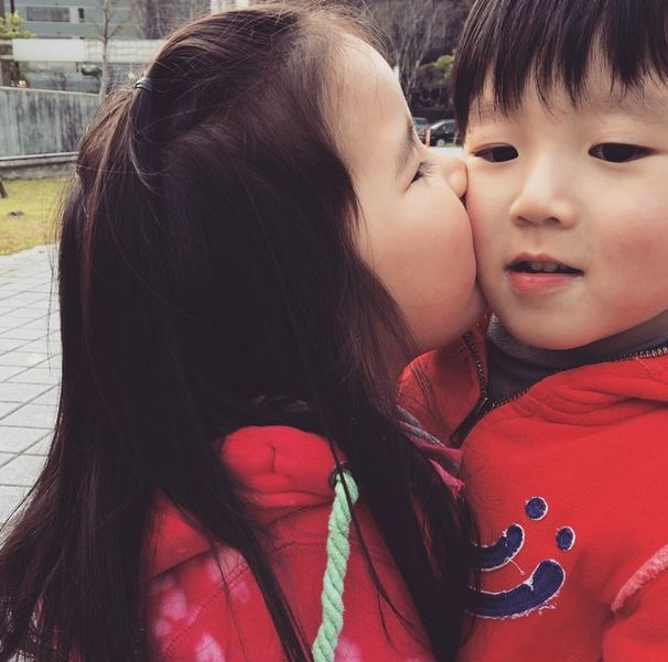 출산욕구 샘솟게하는 대만의 이란성 쌍둥이 | 인스티즈