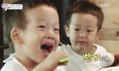 [슈퍼맨이돌아왔다] 2달만에 재등장한 이서준 안에 어른미소.GIF | 인스티즈