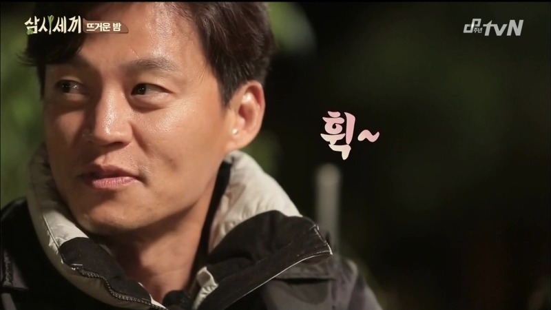 [삼시세끼] 고아라 등장에 정신 못차리는 옥택연을 지켜보는 이서진의 말말말...jpg | 인스티즈