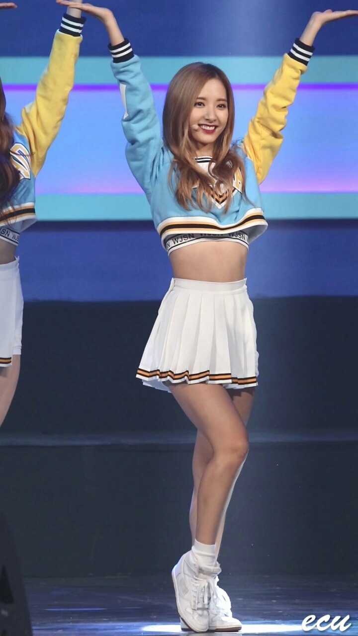 우주소녀 보나.jpg.gif | 인스티즈