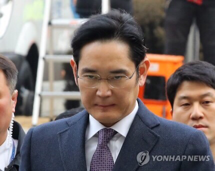맨날 실실쪼개던 이재용.jpg | 인스티즈