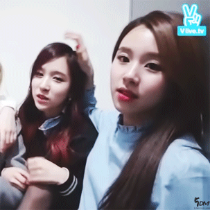 [트와이스] 대표 케미 미챙(미나+채영) 달달한 분위기 짤들.gif | 인스티즈