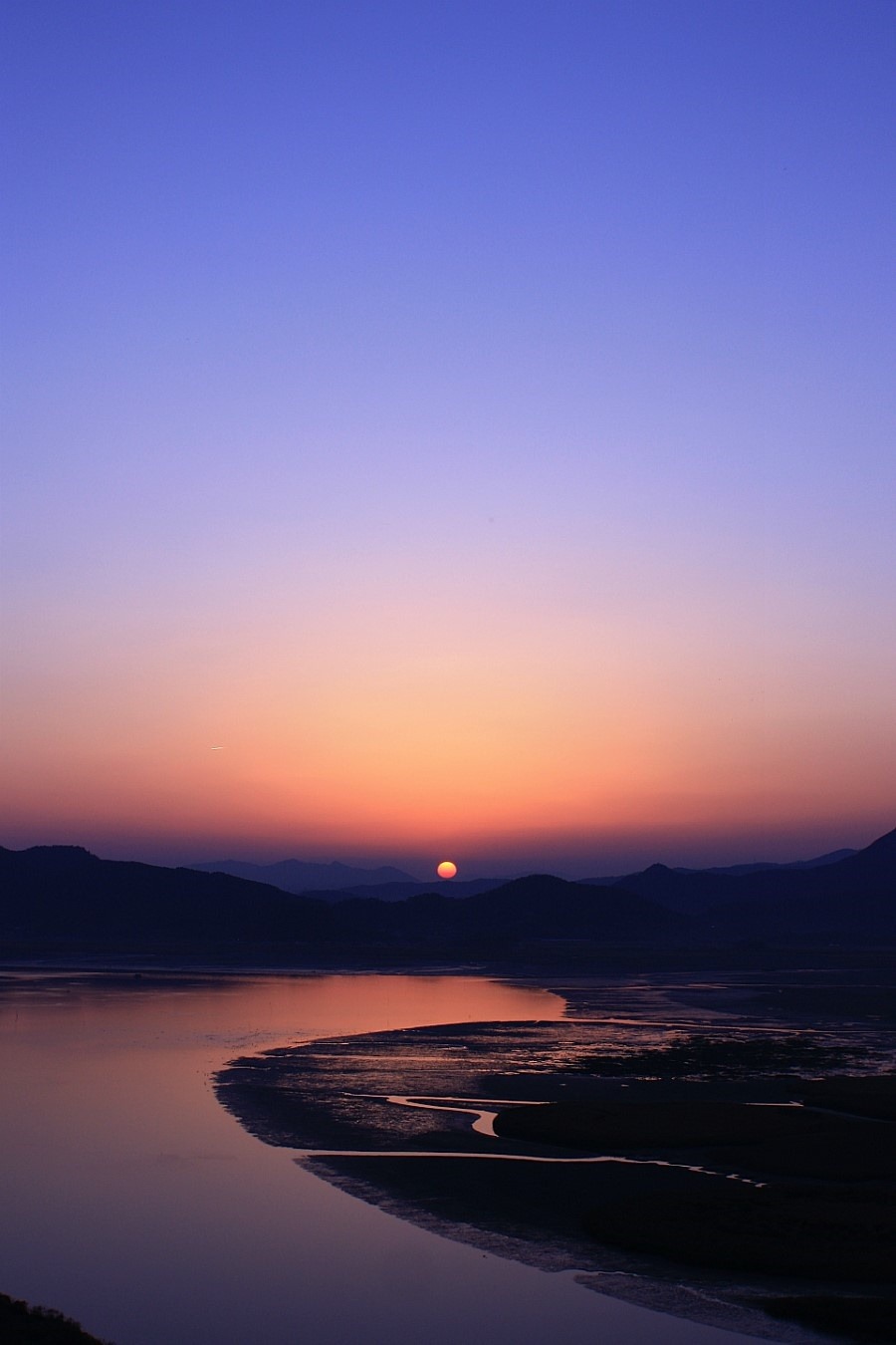 봄이 찾아올 때 vs 가을이 찾아 올 때 | 인스티즈