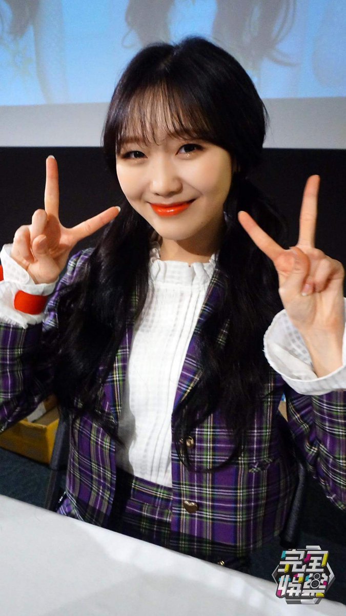 [러블리즈] 퇴근길 버스가 생각보다 널널해서 수정이 | 인스티즈