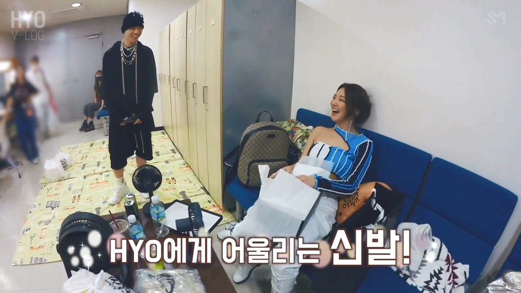 99285B425F527AF9018783