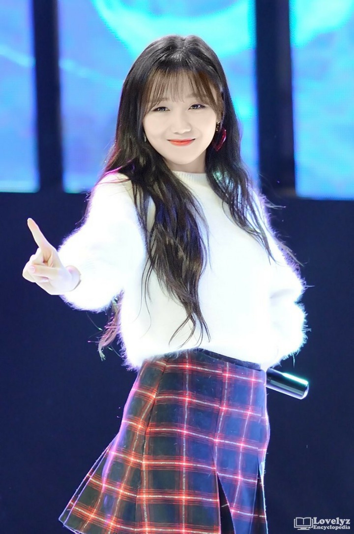 [러블리즈] 월요일 아침 출근길은 항상 막혀서 수정이 | 인스티즈