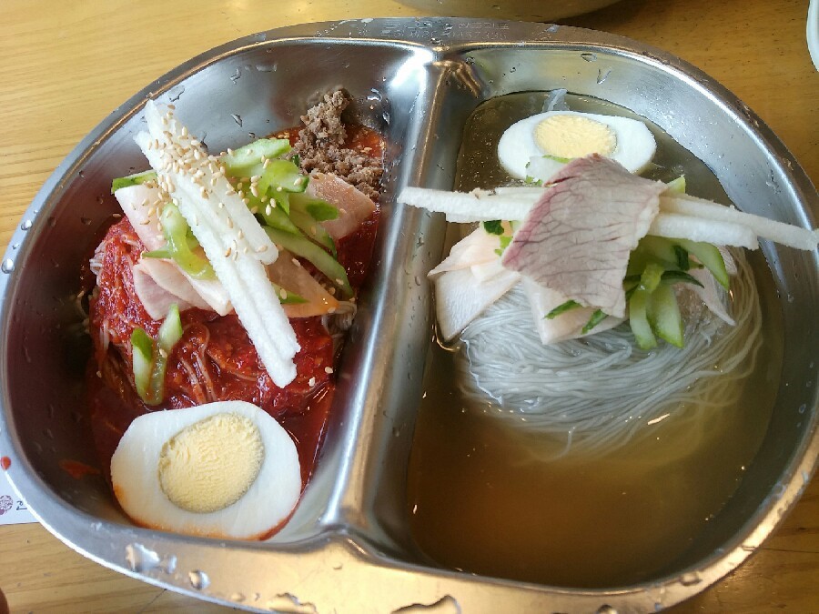 반반냉면 이미지