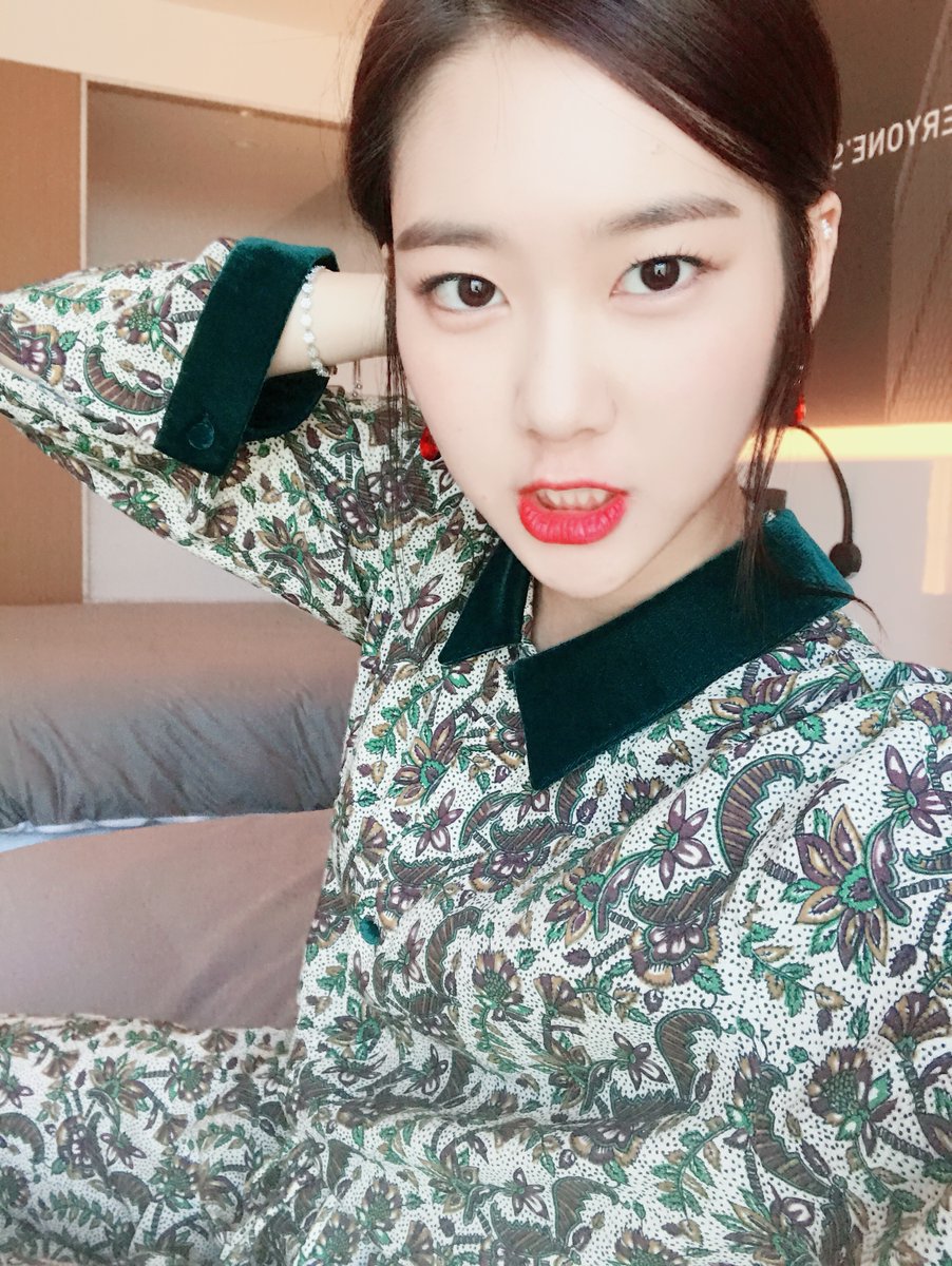 오늘의 오마이걸 SNS | 인스티즈
