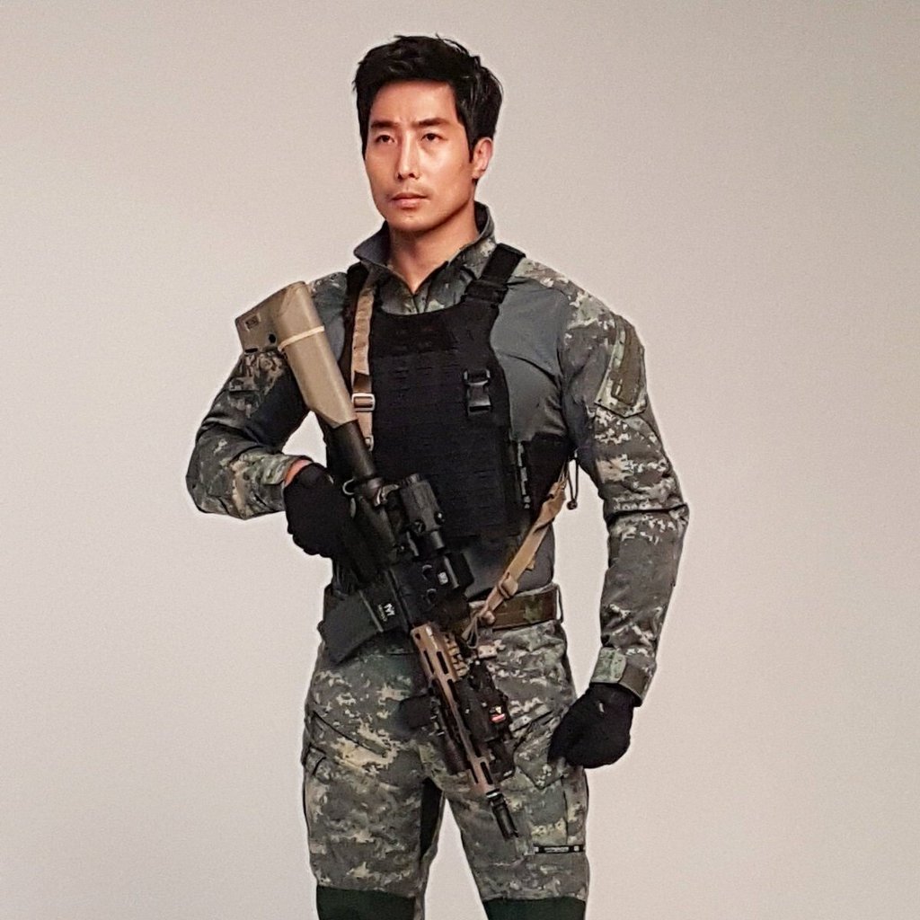 좀 신기한 가짜 사나이 교관 나이 서열 | 인스티즈