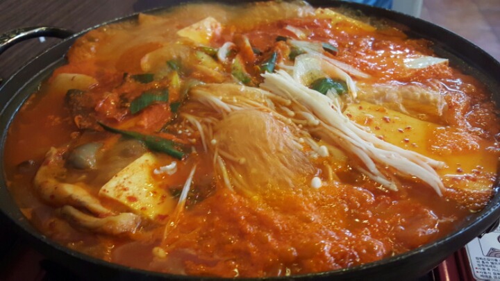 맷돌집 이미지