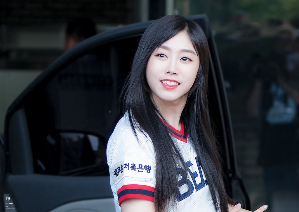 [러블리즈] 츄러스 생각이나서 지수 | 인스티즈
