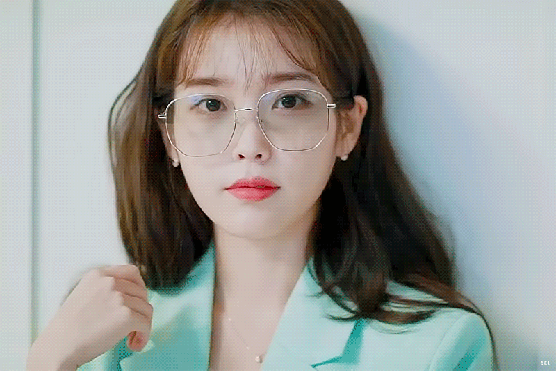 베디베로 안경 아이유.gif | 인스티즈