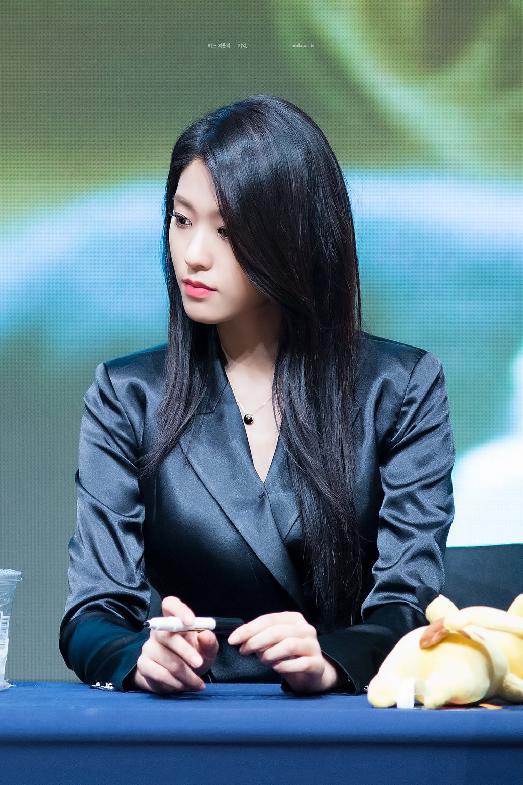 사진으로 보는 17시즌 설현.jpg | 인스티즈