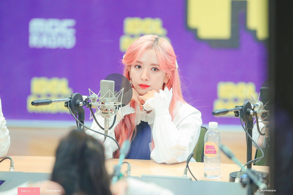 핑크공주 우주소녀 보나.jpgif | 인스티즈