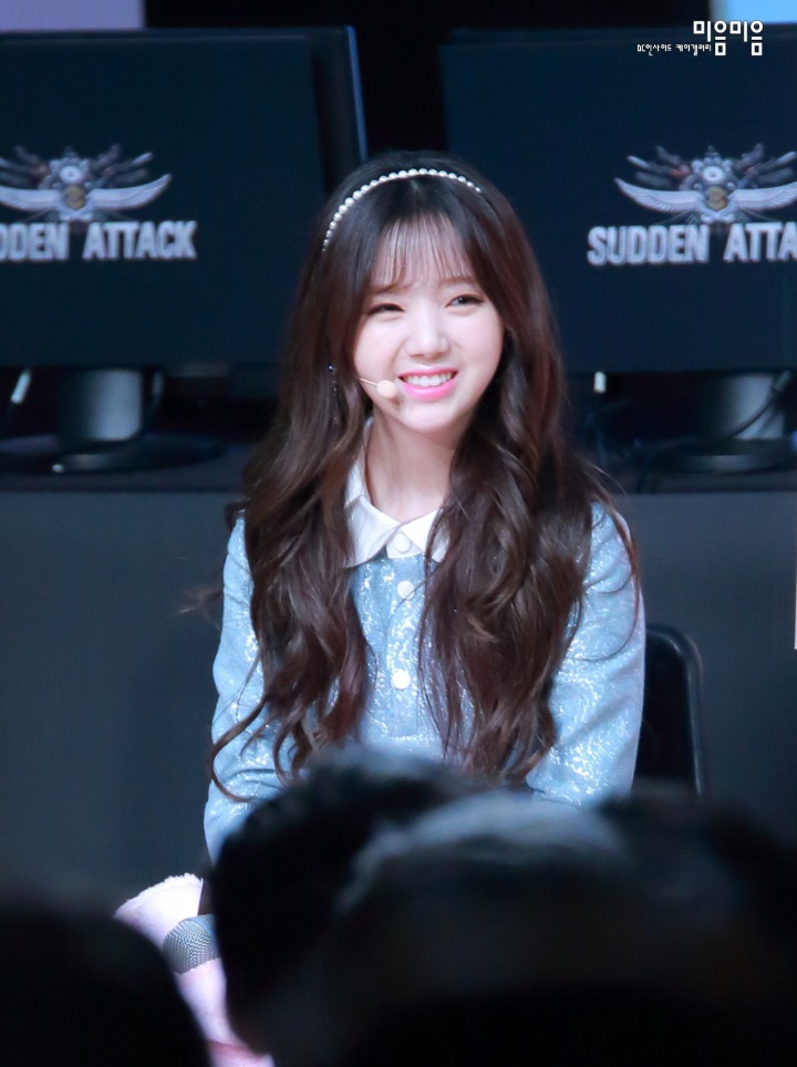 [러블리즈] 아침부터 속이 더부룩해서 케이 | 인스티즈