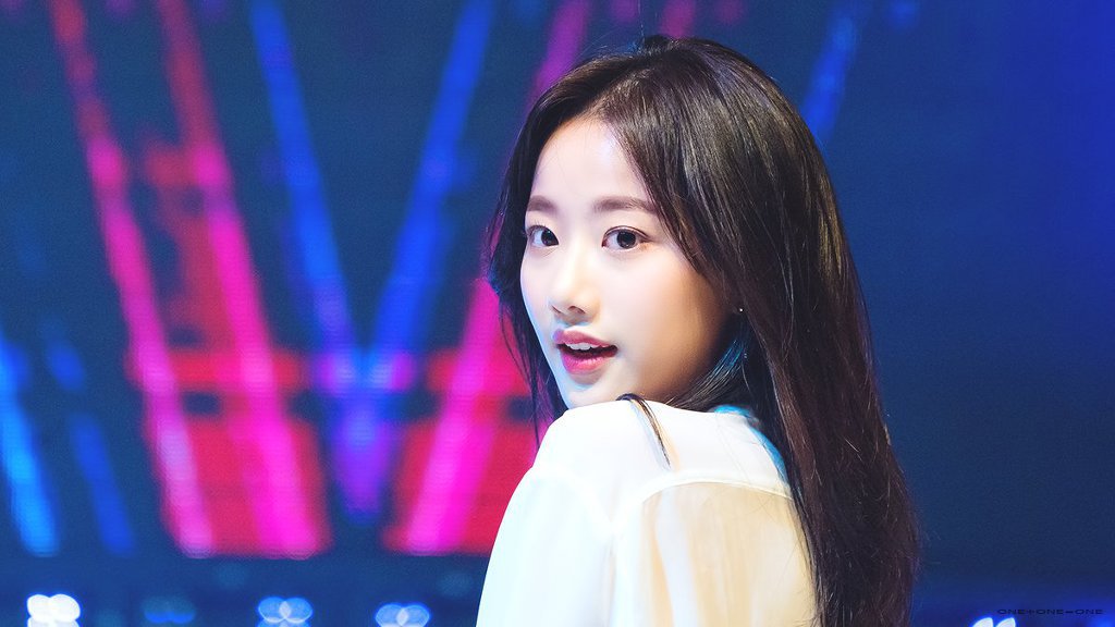 상큼하게 이쁜 에이프릴 이나은.jpgif | 인스티즈